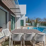 Vitoria V3 Lote 68 - Vip By Interhome Villa *