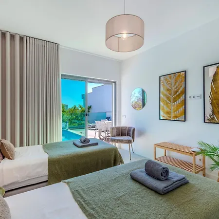 Villa Vitoria V3 Lote 68 - Vip By Interhome