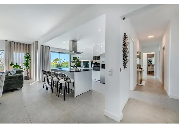 Vitoria V3 Lote 68 - Vip By Interhome